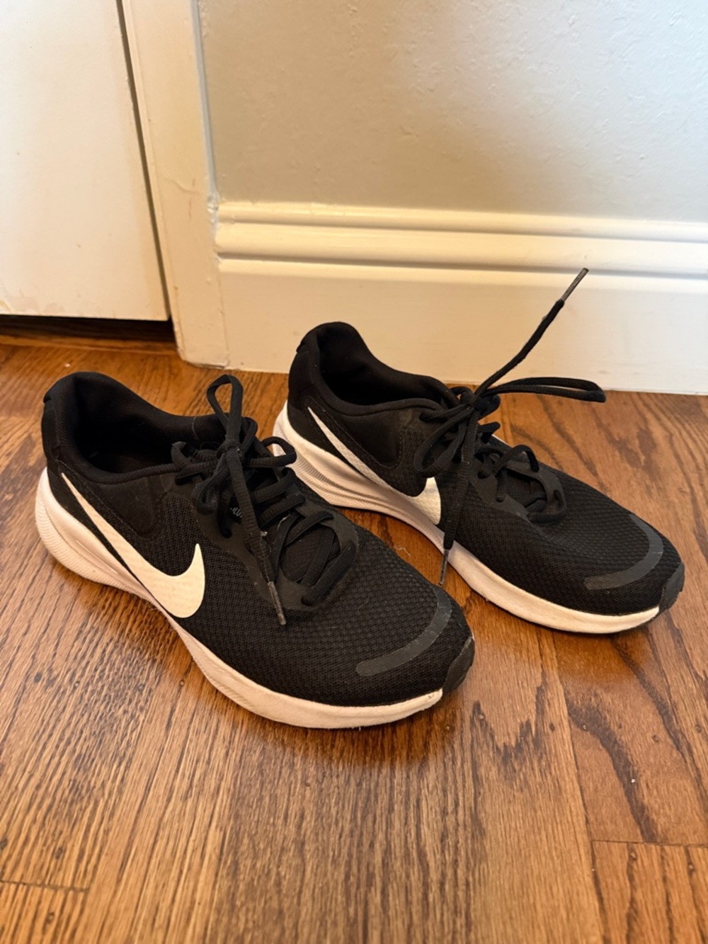 Nike Black and White Lightweight Running Trainers